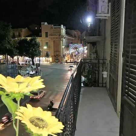 Alla Stazione Гостевой дом Палермо